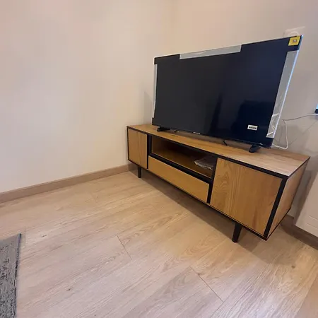 Marechal 1 Parking 4 Couchages *